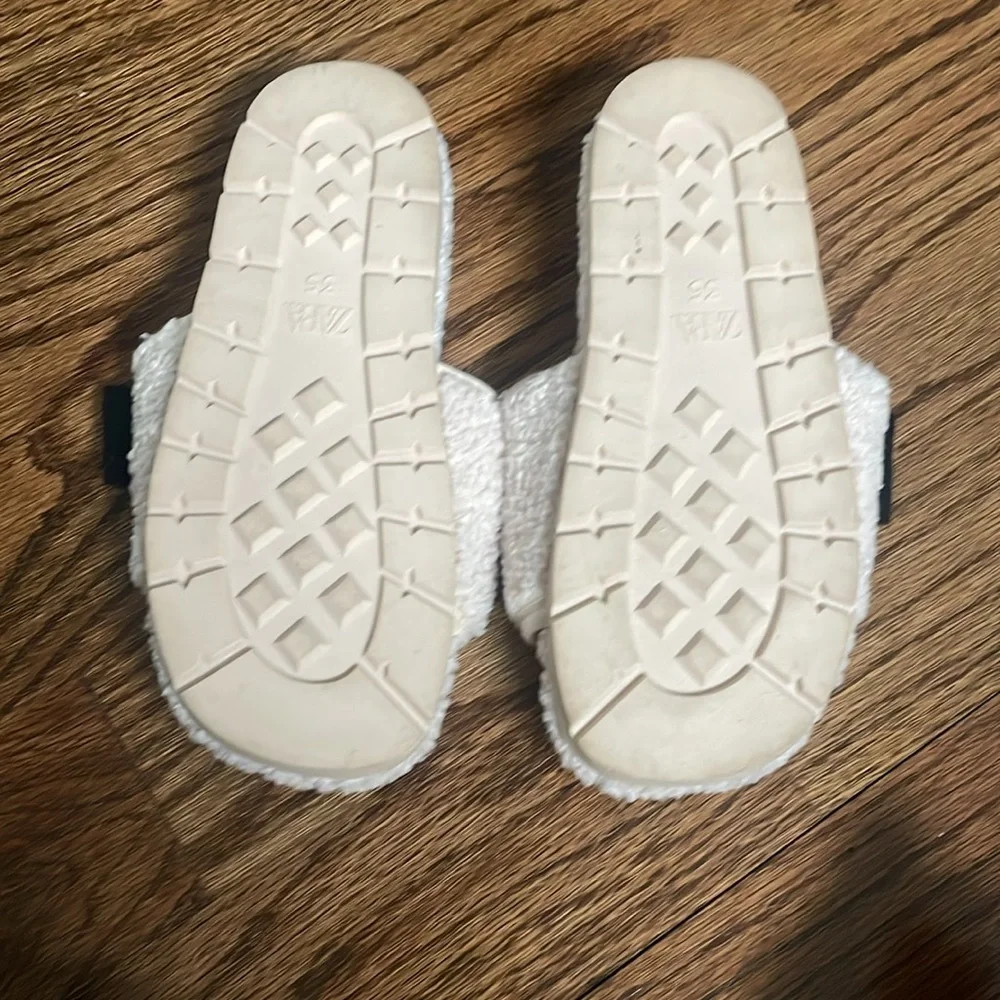 Barbie Zara cream and pink Monogram Slide slippers - worn once